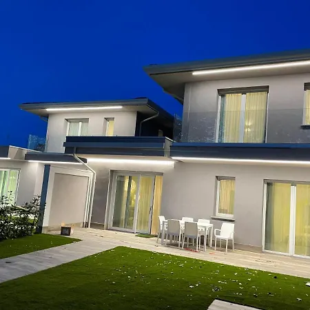 Polinesia 4 Лидо-делле-Национи