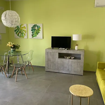 别墅 Polinesia 4 *